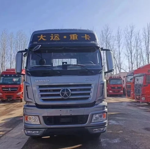 Left-hand Drive Used Dayun 6x4 Tractor Truck manufacturers